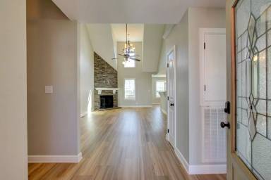 Main picture of 3661 Fox Tail Dr