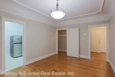 Main picture of 2700 Polk St