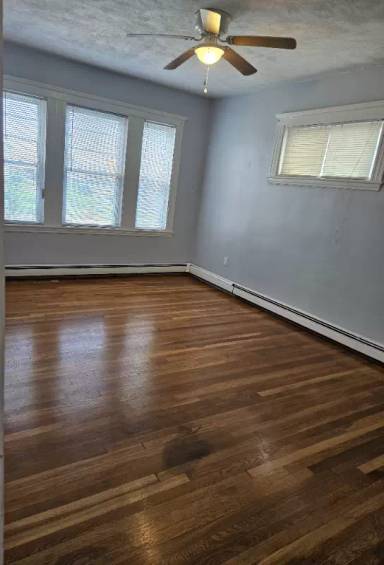 Main picture of 8 Astoria St