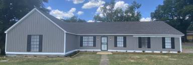 Main picture of 2563 Chiswood St