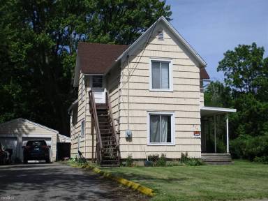 Main picture of 413 Stoddard Ave