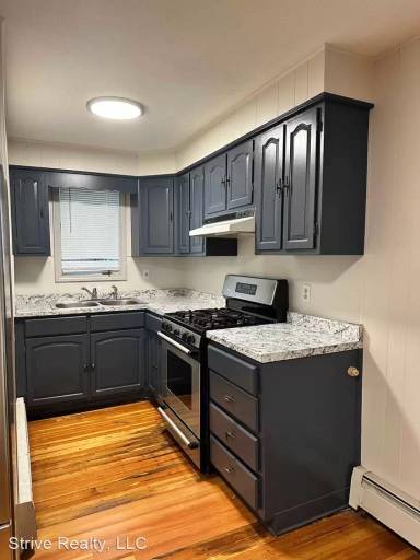 Main picture of 646 Admiral St