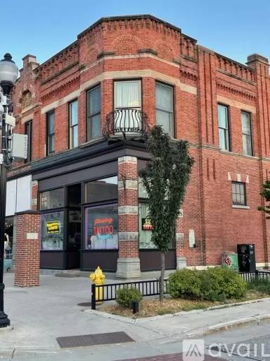 Main picture of 929 Main St