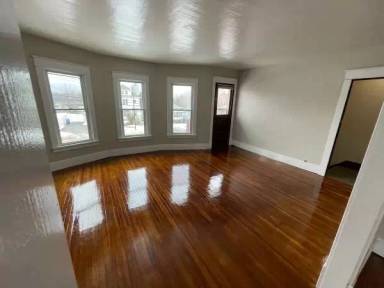 Main picture of 743 Tifft St