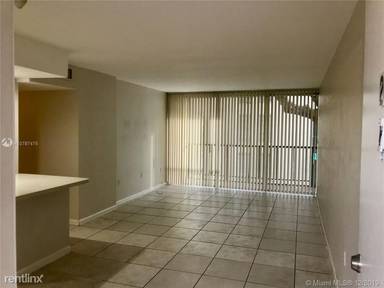 Main picture of 8820 Fontainebleau Blvd