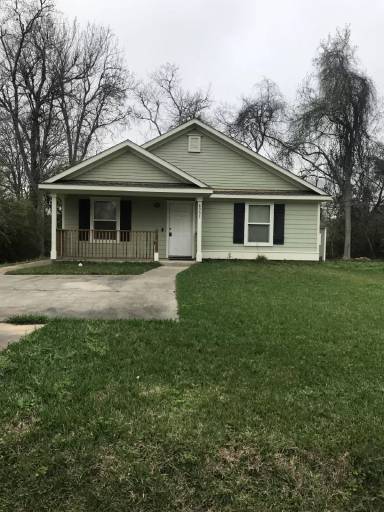 Main picture of 6002 Anderson St