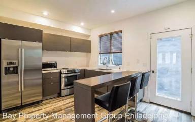 Main picture of 209 Mercer St