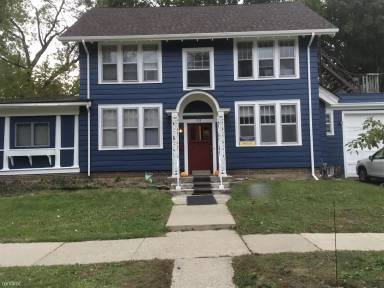 Main picture of 710 McKinley Ave