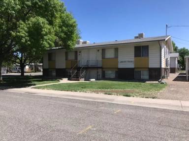Main picture of 2853 Elm Cir