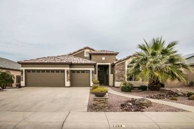 Main picture of 3264 E Thornton Ave