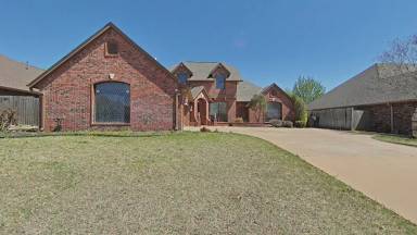 Main picture of 419 NW 76th St