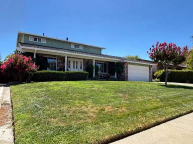 Main picture of 475 Monti Cir