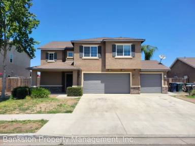Main picture of 1976 Roussanne Ave