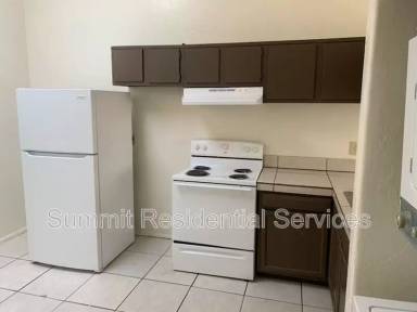 Main picture of 379 E Thoroughbred St