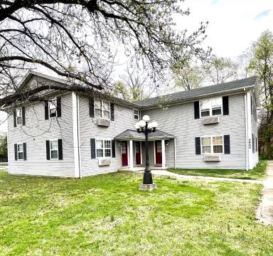 Main picture of 2650 Sunset Ln