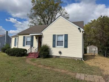 Main picture of 105 Delmar Dr