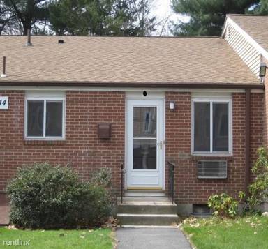 Main picture of 1644 Farmington Ave