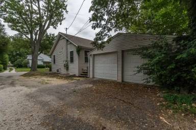 Main picture of 505 S Highland Ave