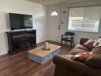 Main picture of 503 Sherman Ave