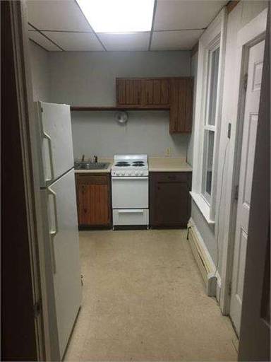 Main picture of 16 Highland Ave