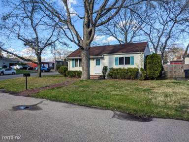 Main picture of 3915 Smith Dr