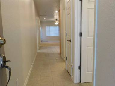 Main picture of 566 1/2 Garden Grove Ct