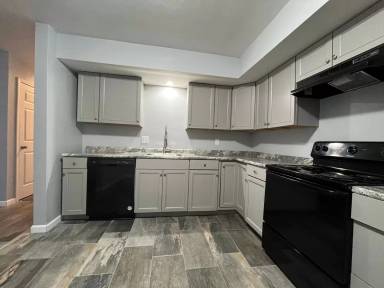 Main picture of 1210 Hilltop Ave