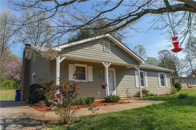 Main picture of 4749 Eastwin Dr