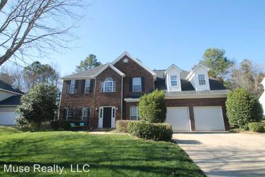 Main picture of 105 Nims Spring Dr