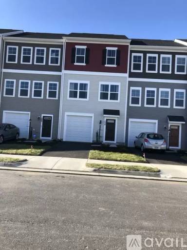 Main picture of 498 Parkland Dr