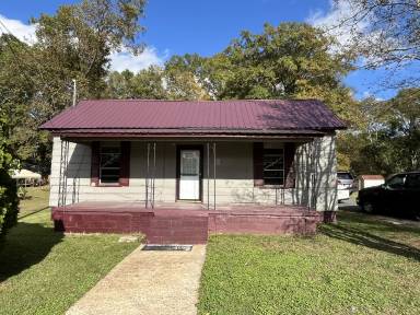 Main picture of 1209 Troup St