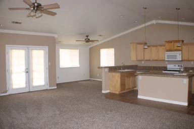 Main picture of 8144 Fernwood Ave