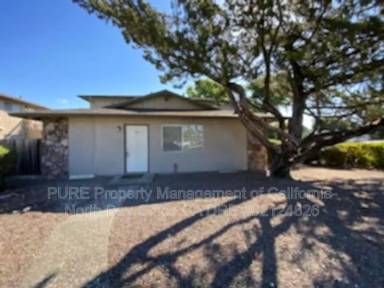 Main picture of 950 Santa Alicia Dr