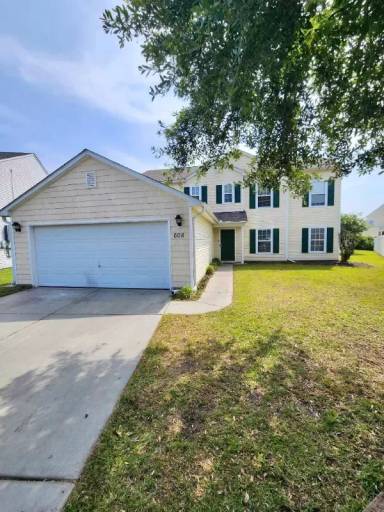 Main picture of 608 Twisted Willow Ct