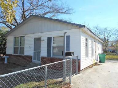 Main picture of 309 Wilton Dr