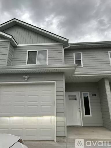 Main picture of 1512 W 32nd Ave