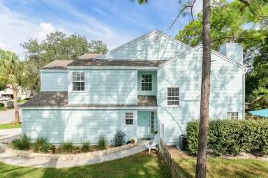 Main picture of 127 Sand Castle Way