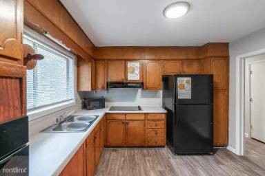 Main picture of 3652 Largo Ln SW