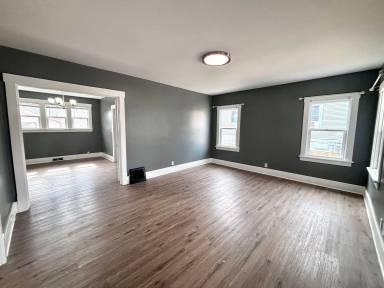 Main picture of 4307 Binney St