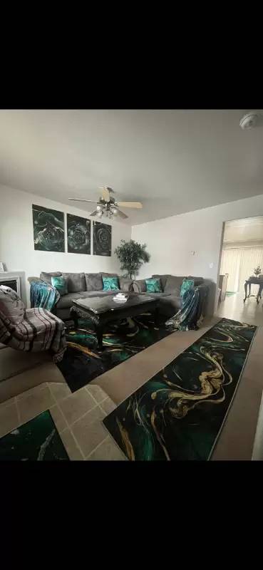 Main picture of 1602 N Stevens Dr