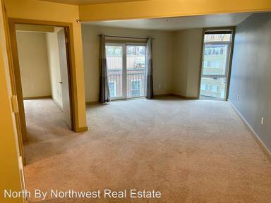 Main picture of 103 Bellevue Ave E