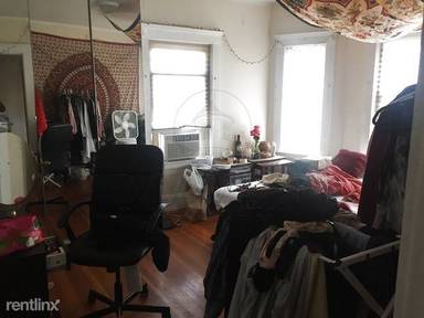 Main picture of 17 Ames St