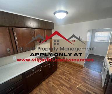 Main picture of 1953 Pennsylvania St