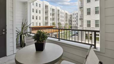 Main picture of Remy