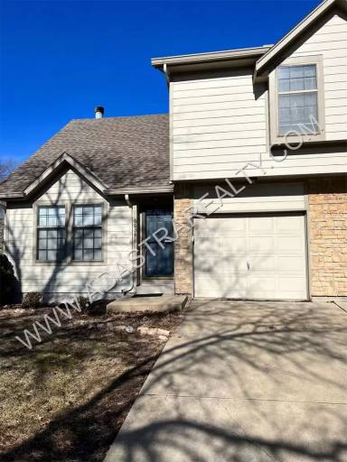 Main picture of 6648 W 150th St