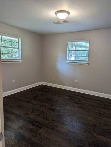 Main picture of 4047 Little Farms Dr