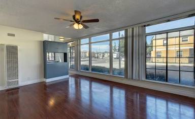 Main picture of 3018 Stocker Street