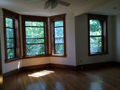 Main picture of 3434 N Halsted St