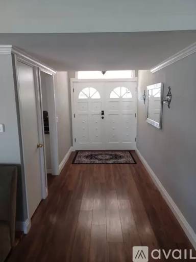 Main picture of 10408 Canby Ave