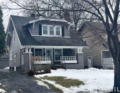 Main picture of 3314 Altamont Ave